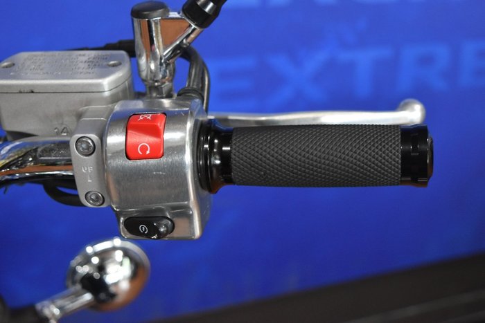 2013 Yamaha XVS650 V-STAR CUSTOM Black