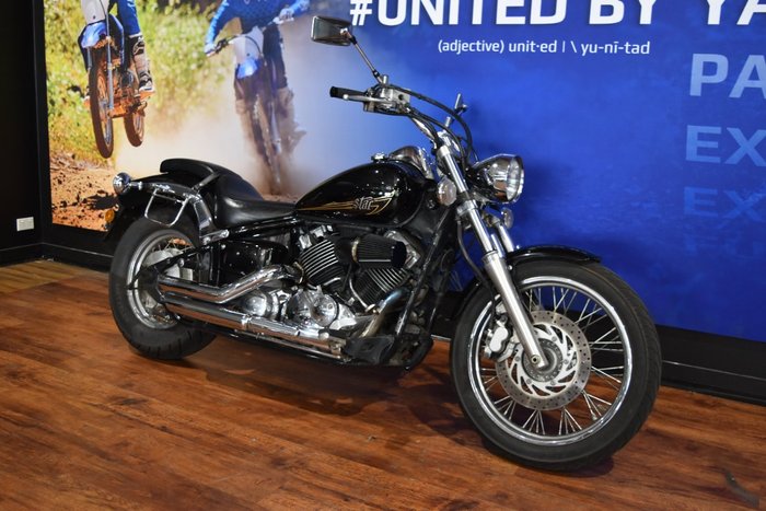 2013 Yamaha XVS650 V-STAR CUSTOM Black