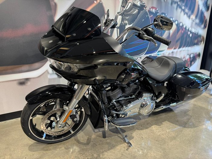 2025 Harley-Davidson Road Glide 117 (FLTRX) Touring Black