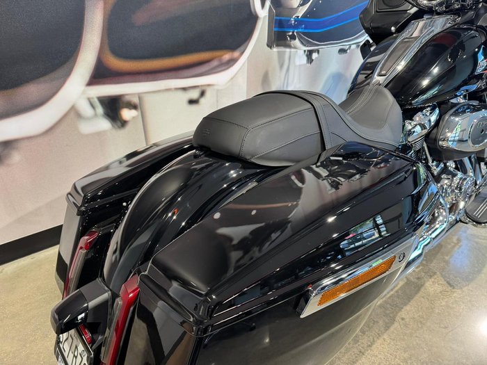 2025 Harley-Davidson Road Glide 117 (FLTRX) Touring Black