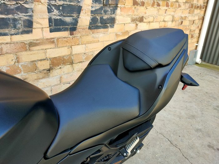 2026 KAWASAKI NINJA 500 (EX500G) ROAD BLACK