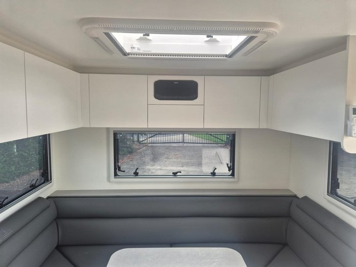 2025 New Age Caravans Oz Classic 22 Club Lounge Oz22cl