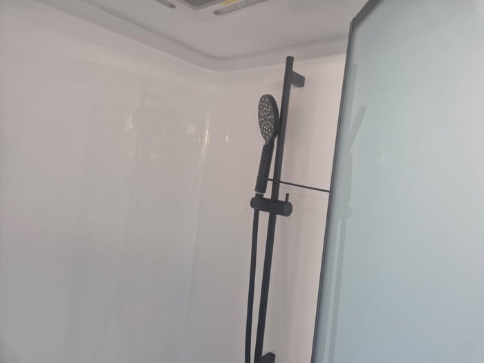 2025 New Age Caravans Oz Classic 22' Oz22cl