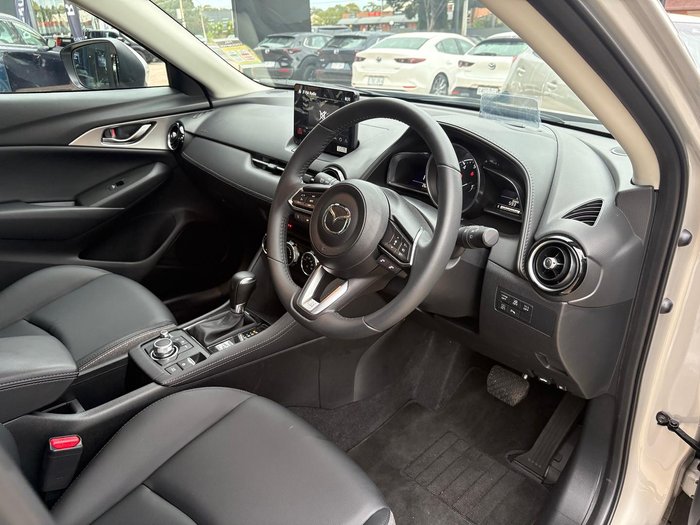 2025 Mazda CX-3 G20 Evolve