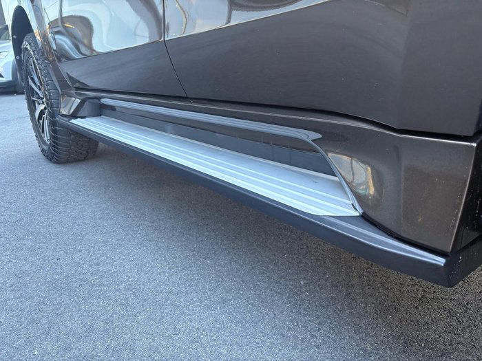 2016 Mitsubishi Pajero Sport Exceed