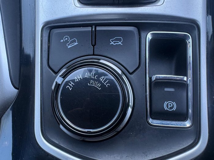 2016 Mitsubishi Pajero Sport Exceed