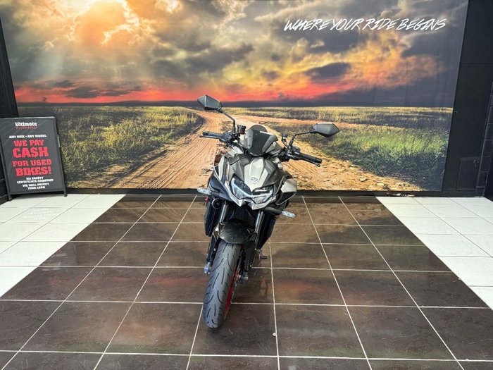 2022 Kawasaki Z H2 (ZR1000K) SILVER