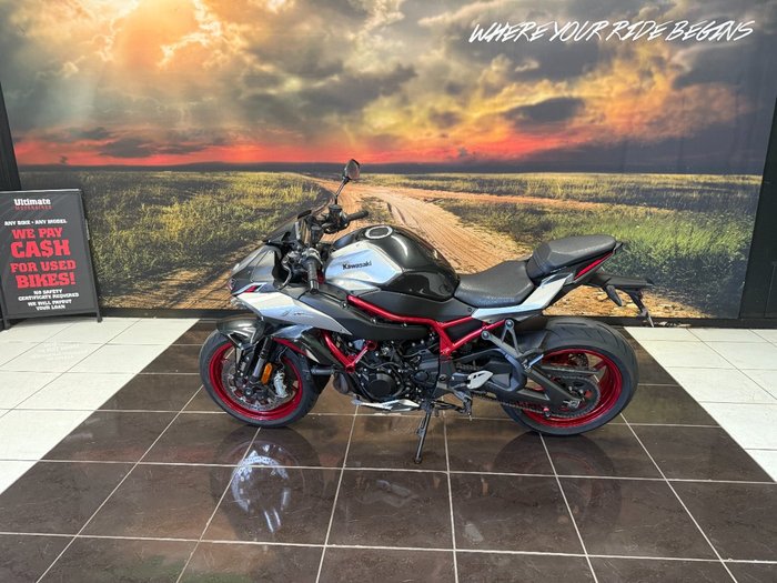 2022 Kawasaki Z H2 (ZR1000K) SILVER