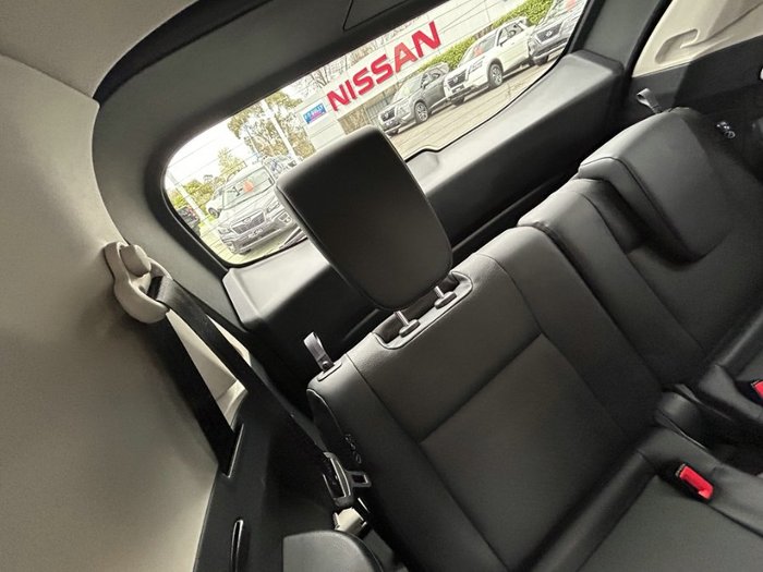 2025 Nissan X-TRAIL ST-L