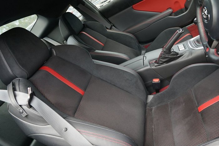 2025 Toyota GR86 GTS