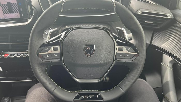 2024 Peugeot 2008 GT Hybrid