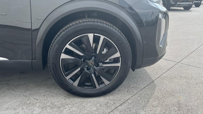 2024 Peugeot 2008 GT Hybrid