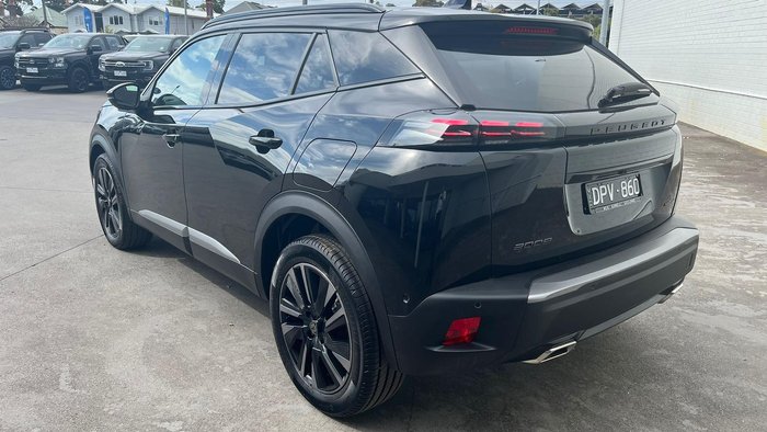 2024 Peugeot 2008 GT Hybrid