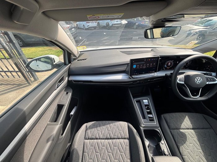 2025 Volkswagen Golf 110TSI Life