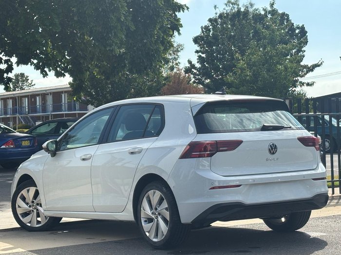 2025 Volkswagen Golf 110TSI Life