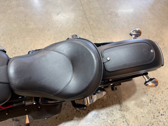 2015 Harley-davidson FXDB STREET BOB Black