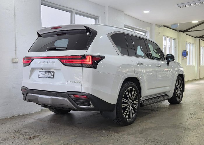 2022 Lexus LX 500d Sports Luxury