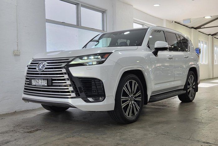2022 Lexus LX 500d Sports Luxury