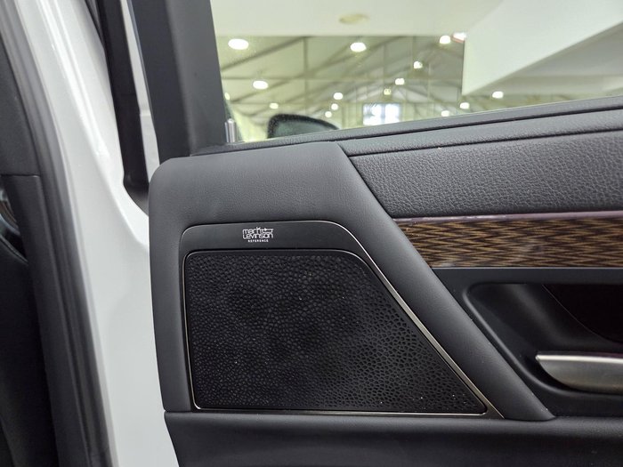 2022 Lexus LX 500d Sports Luxury