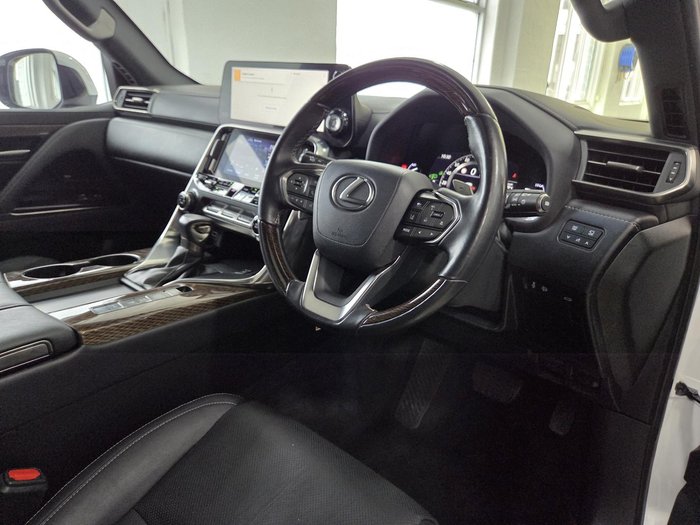 2022 Lexus LX 500d Sports Luxury