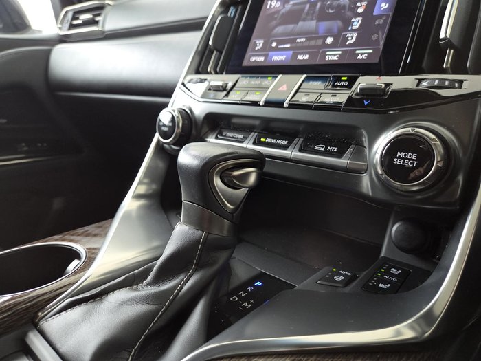 2022 Lexus LX 500d Sports Luxury