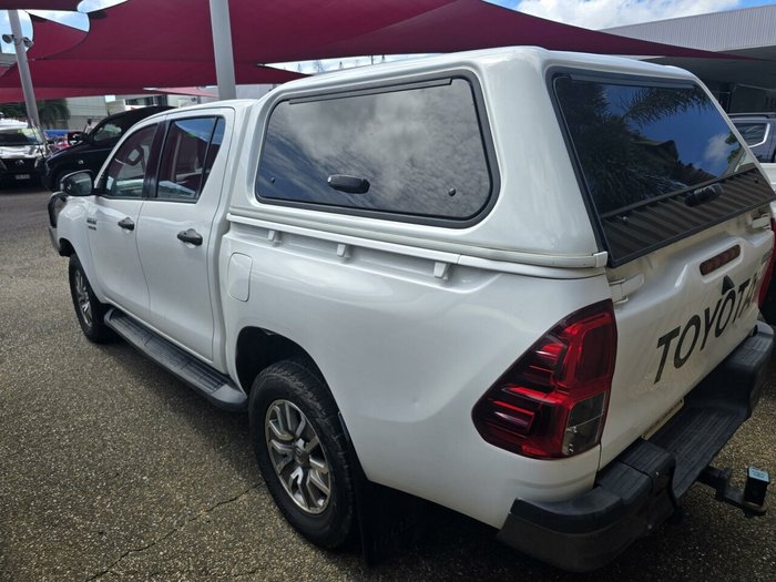 2018 Toyota Hilux SR