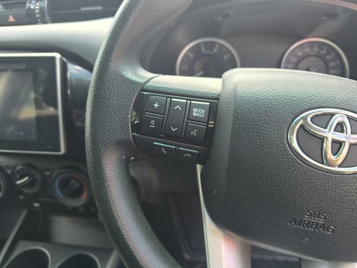 2018 Toyota Hilux SR