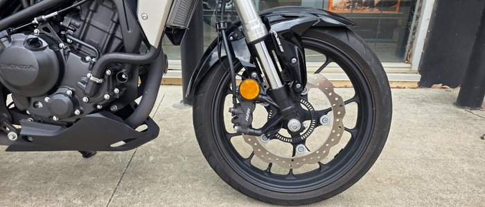 2018 Honda CB300R BLACK