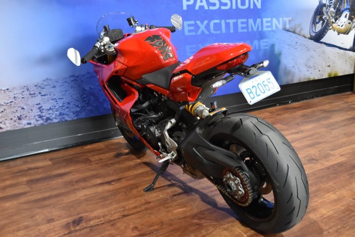 2023 Ducati SUPERSPORT 950 S Red