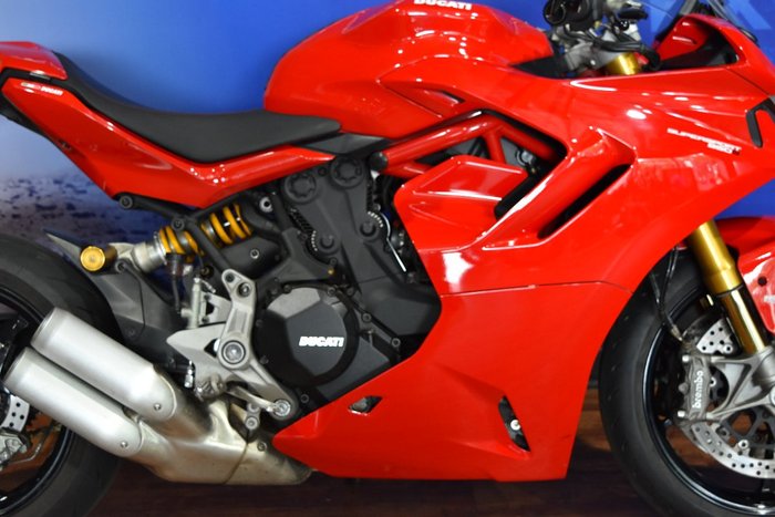 2023 Ducati SUPERSPORT 950 S Red