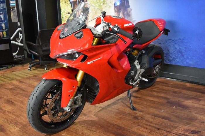 2023 Ducati SUPERSPORT 950 S Red