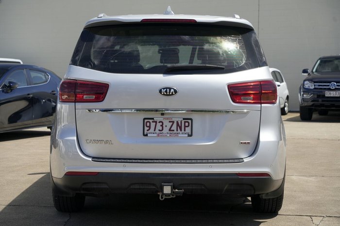 2018 Kia Carnival S