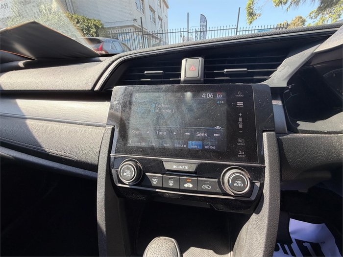 2017 HONDA CIVIC VTi-S