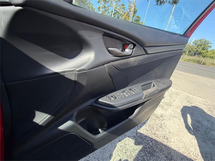 2017 HONDA CIVIC VTi-S