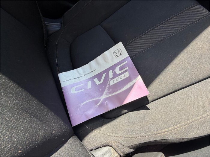 2017 HONDA CIVIC VTi-S