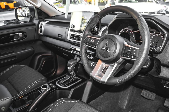 2024 Mitsubishi Triton GLS