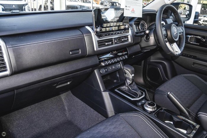 2024 Mitsubishi Triton GLS