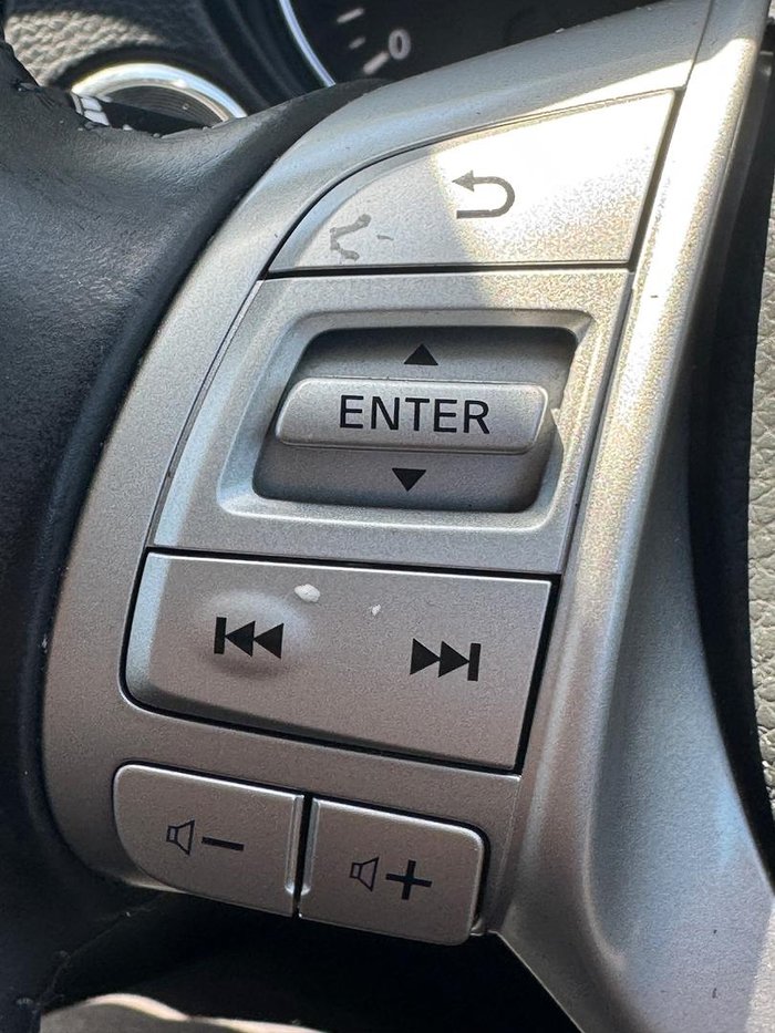 2015 Nissan QASHQAI Ti J11 Magnetic Red