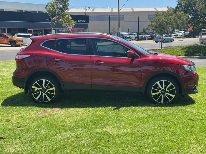 2015 Nissan QASHQAI Ti J11 Magnetic Red
