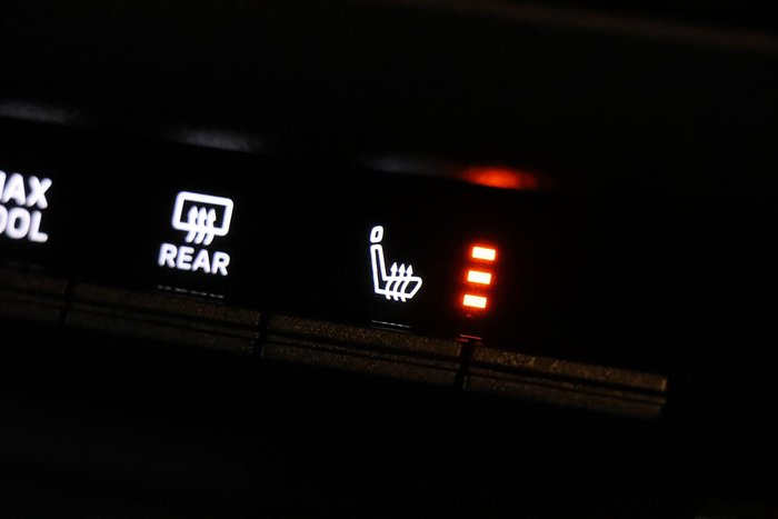 2025 Mitsubishi Triton GSR MV MY25 4X4 Dual Range Yamabuki Orange