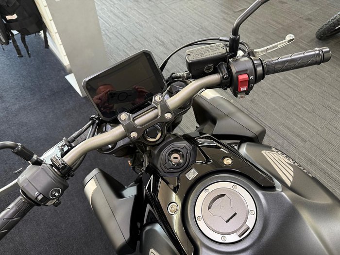 2024 Honda CB650R E-Clutch CB Black