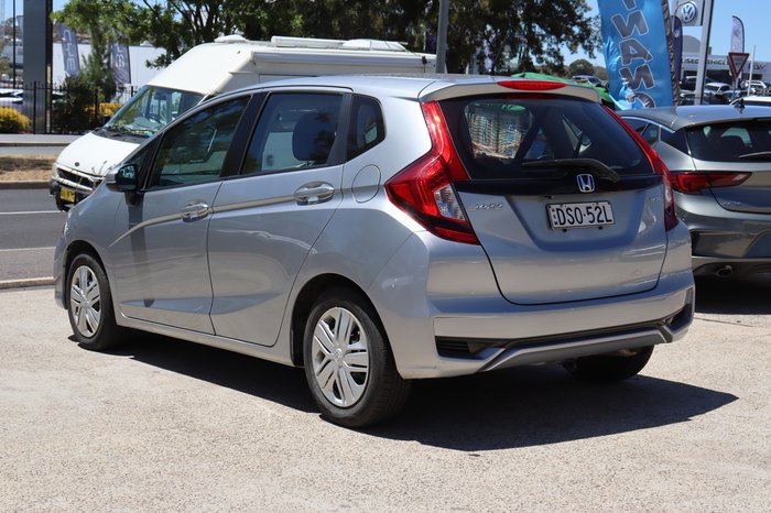 2017 Honda Jazz VTi