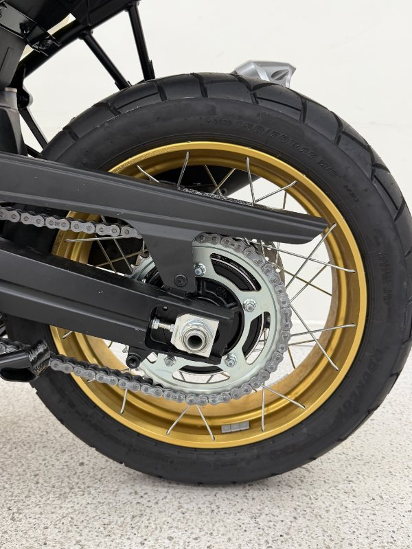 2025 Suzuki V-STROM 1050DE (DL1050RJ) Yellow