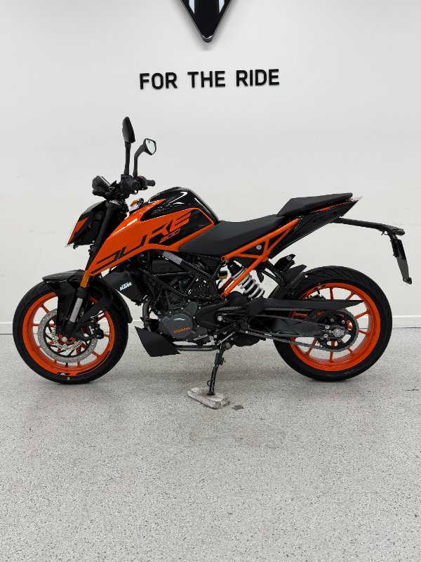 2024 Ktm 200 DUKE (ABS) Orange