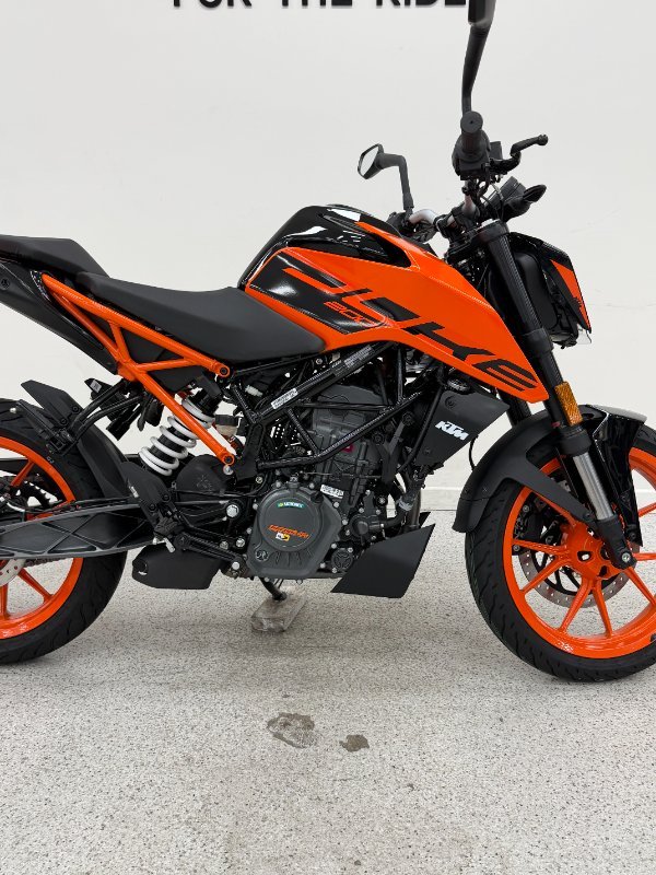 2024 Ktm 200 DUKE (ABS) Orange