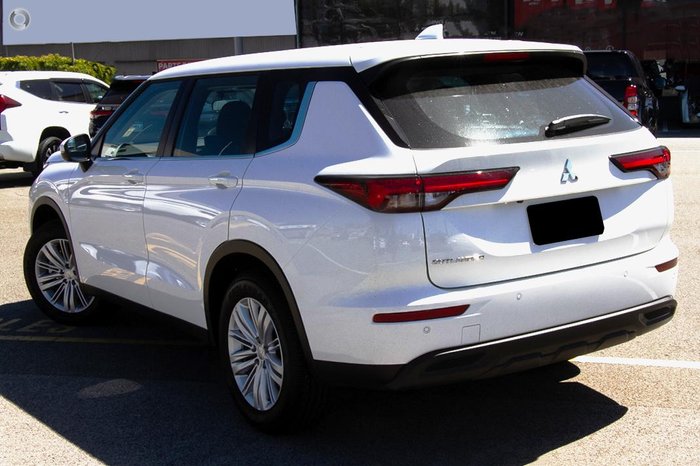 2025 Mitsubishi Outlander ES ZM MY24 White