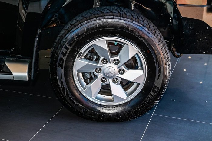 2022 Mitsubishi Triton GLX+