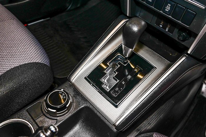 2022 Mitsubishi Triton GLX+