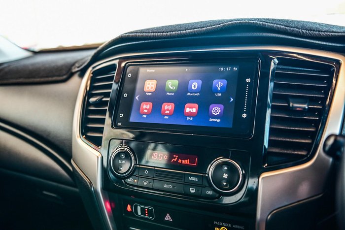 2022 Mitsubishi Triton GLX+