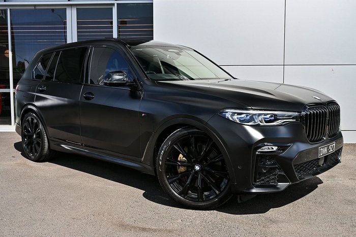 2022 BMW X7 M50i